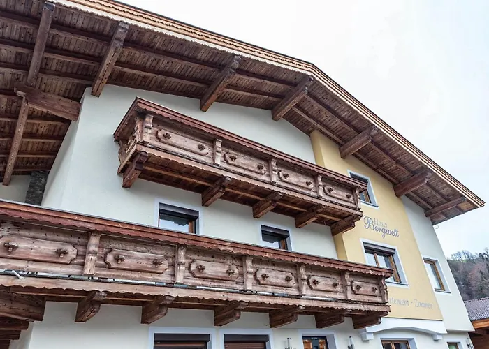 Bergwelt B نيديراو